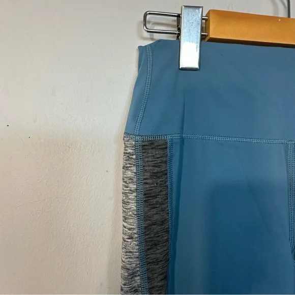 VUORI Racer High-Rise Legging - Picture 5 of 12